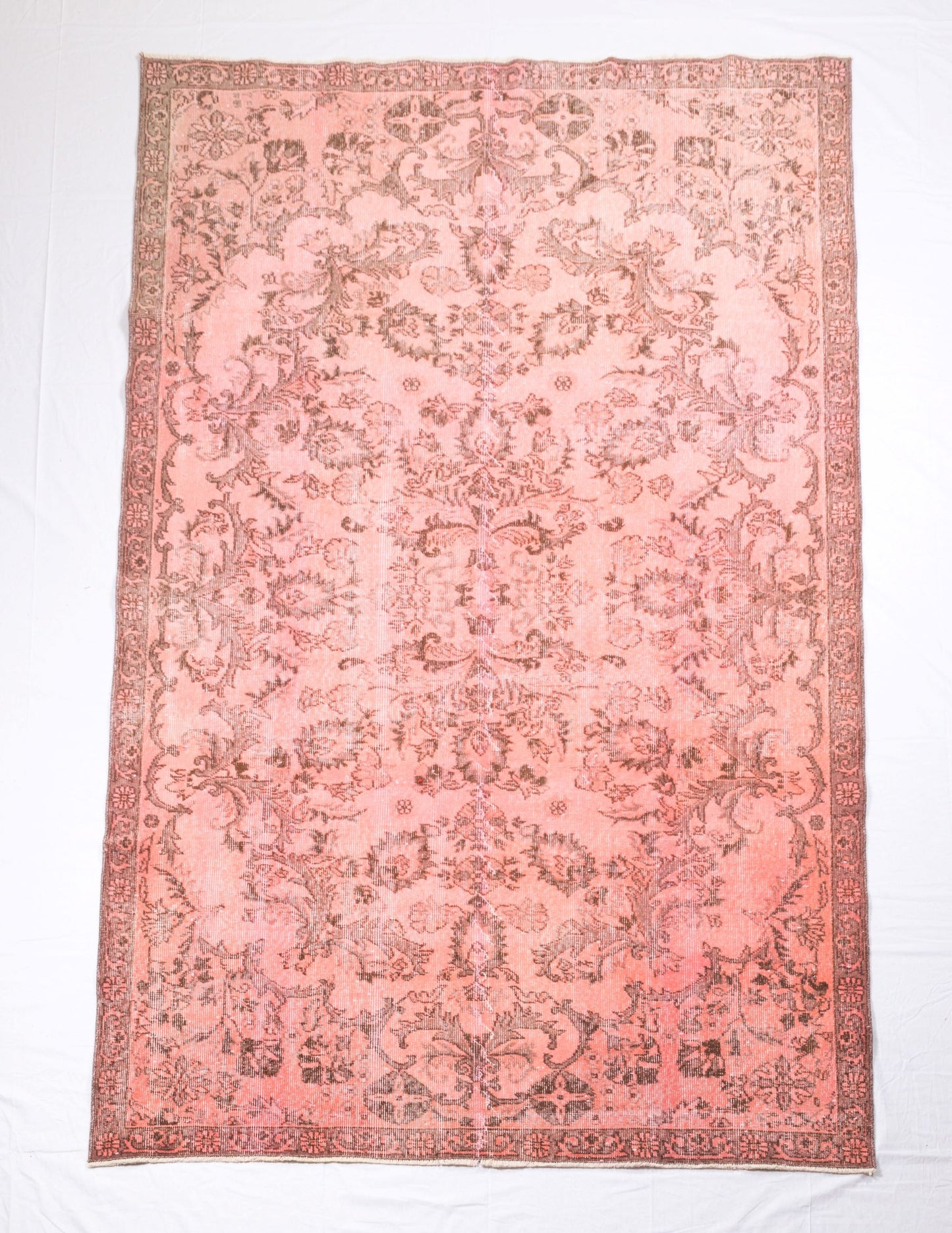 Vintage carpet, size 290x186 cm, 50+ years
