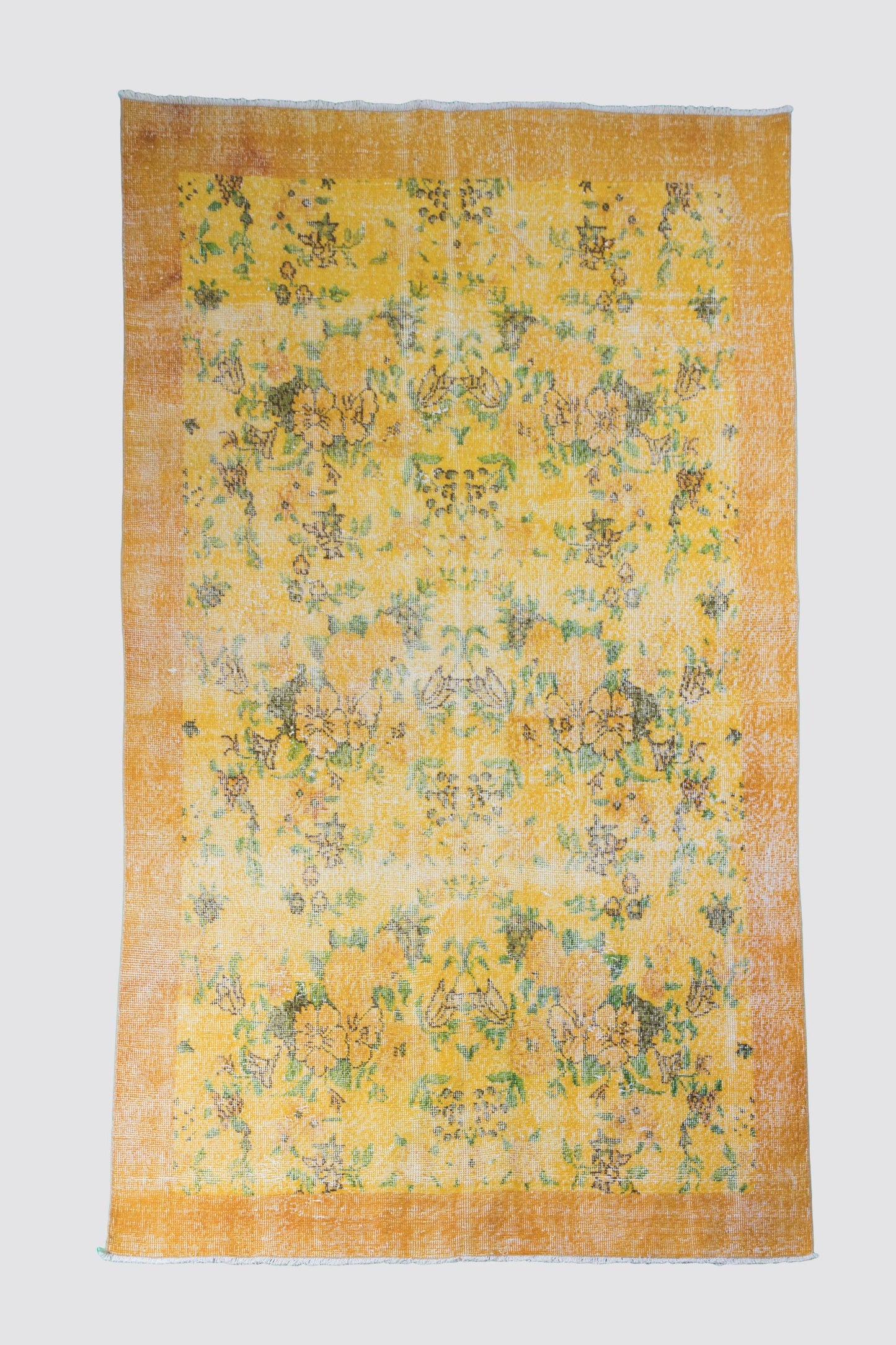 Vintage rug, size 235x141 cm, 50+ years